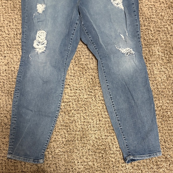 Torrid Light Blue Boyfriend Jeans - Picture 6 of 10